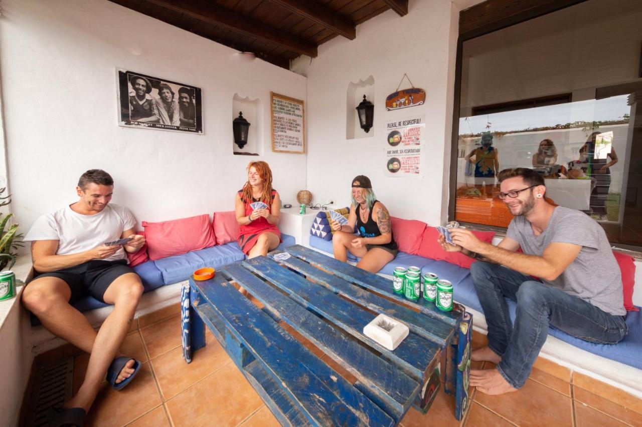 La Tortuga Hostel Адехе Экстерьер фото