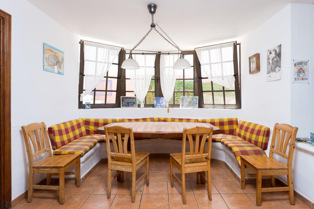 La Tortuga Hostel Адехе Экстерьер фото