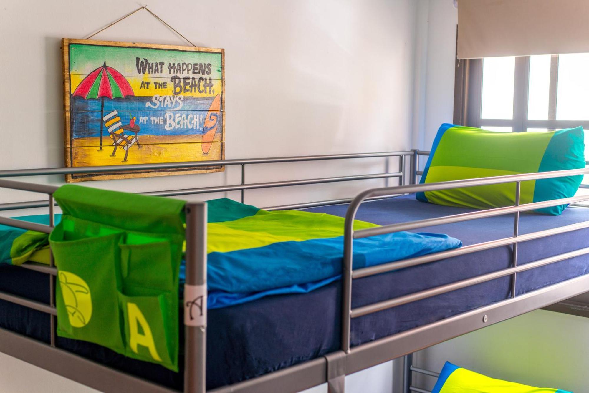 La Tortuga Hostel Адехе Экстерьер фото